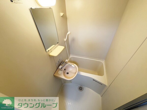 レオパレスBLOWIN IN THE WINDの物件内観写真